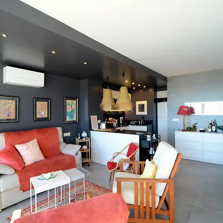 The In Estartit Apartment