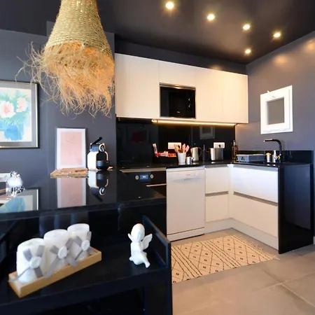 The In Estartit Apartment *